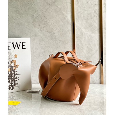 Loewe Large Elephant Bag in Brown Calfskin