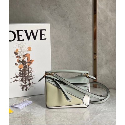 Loewe Puzzle Mini Bag In Grey/Cream/White Calfskin